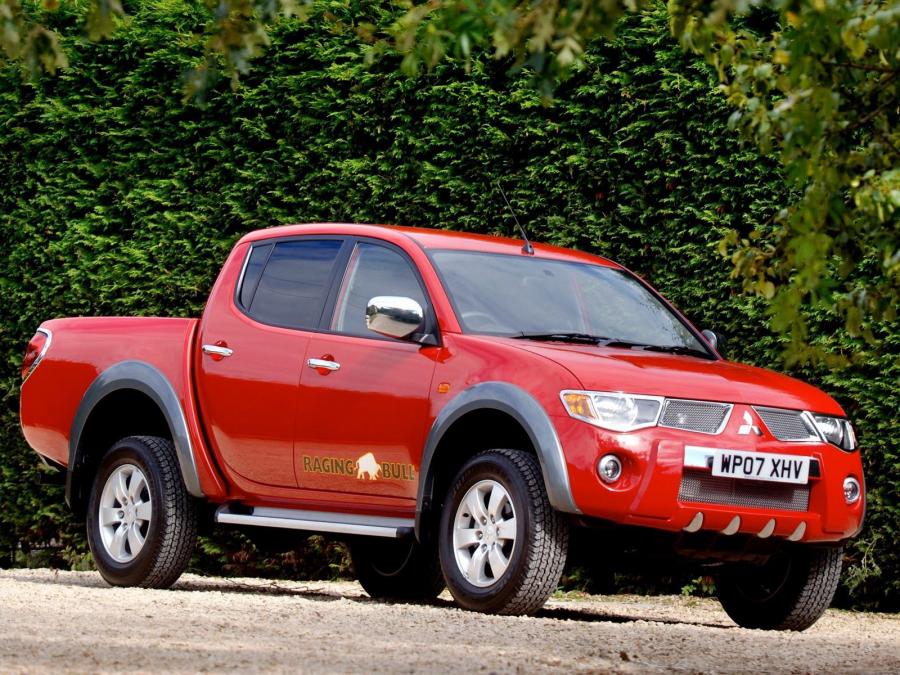  Mitsubishi L200 Double Cab Raging Bull 2007 года  (фото 2 из 3)